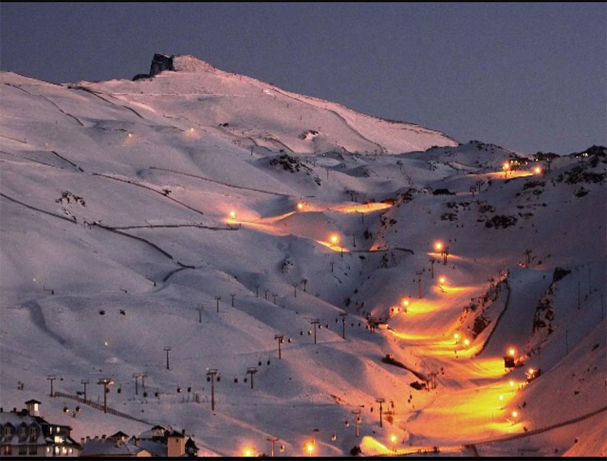 Todosierranevada Zona Baja - Edificio Atlas - Vistas A La Montana - Junto A Los Telecabinas Sierra Nevada Kültér fotó